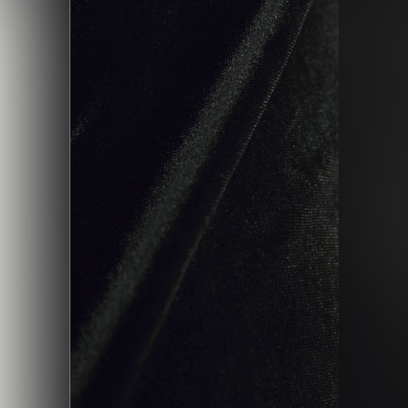 Anthropologie Jenny Yoo Rachel Long-Sleeve Stretch Velvet Gown, Black - Picture 4 of 6